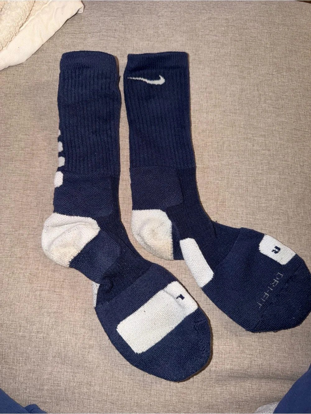 Nike Navy and White Men's Athletic Crew Socks